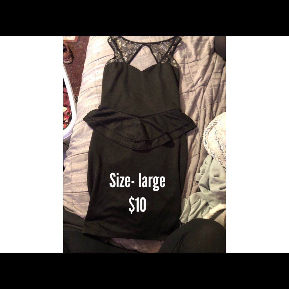 Women’s dresses